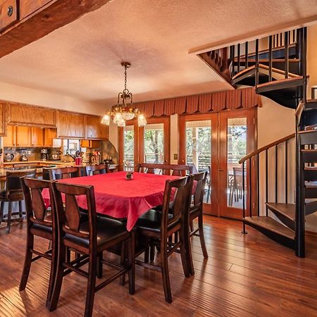 Mountain View Playhouse Near Yosemite & Bass Lake آوكهيرست المظهر الخارجي الصورة