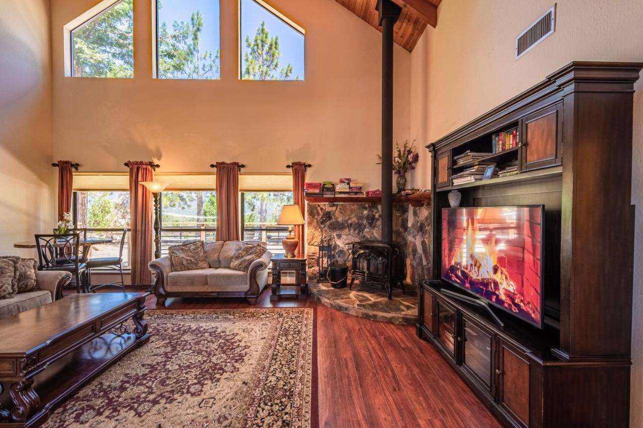 Mountain View Playhouse Near Yosemite & Bass Lake آوكهيرست المظهر الخارجي الصورة